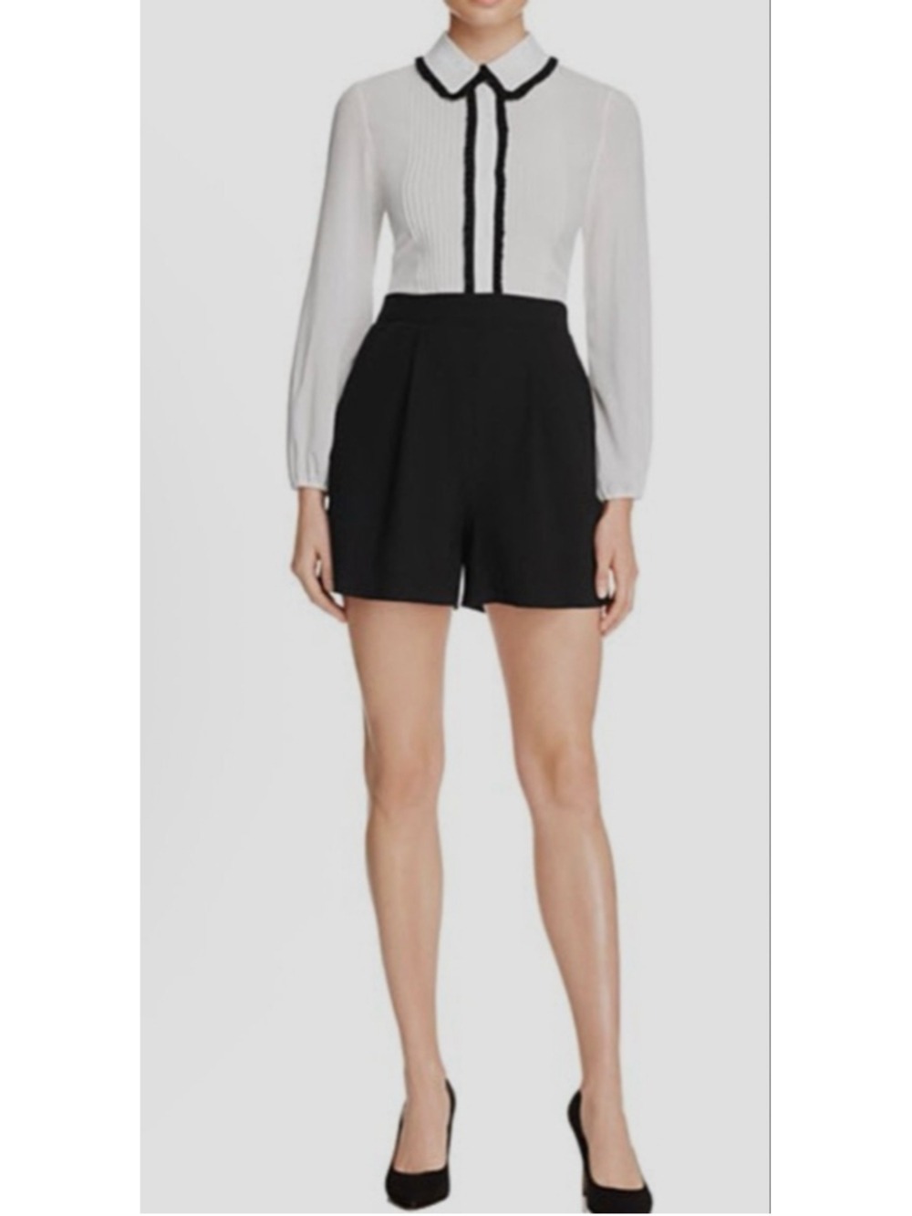 NWT Alice + Olivia Tuxedo Romper 8 Black Cream Silk